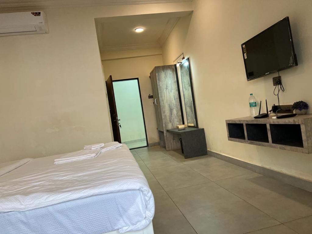 Coastal Bay Beach Resort Harnai Εξωτερικό φωτογραφία